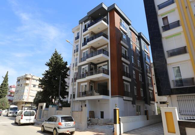 Nouvel Immobilier Dans Une Résidence À Muratpasa Yildiz