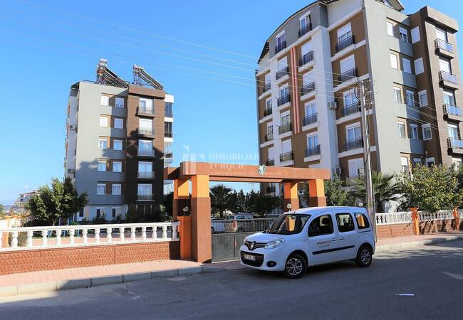 Appartement Résidentiel Avec Espaces De Vie Spacieux À Antalya