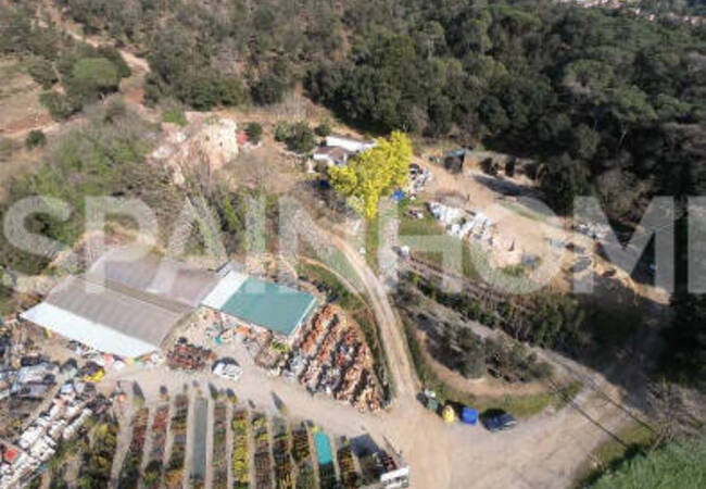 Земля в Барселоне, Вальроманес, с инвестиционным потенциалом 1