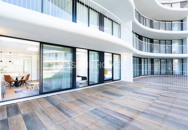Luxury Beachfront Apartments with Panoramic Sea Views in Denia