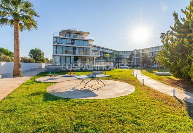 Luxury Beachfront Apartments with Panoramic Sea Views in Denia
