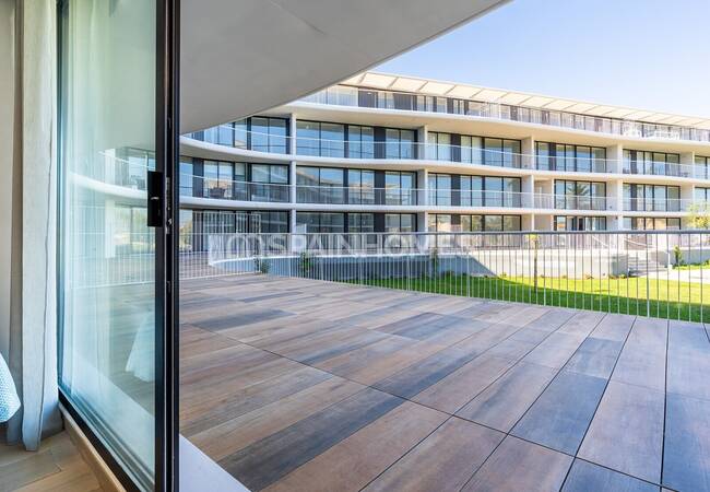 Luxury Beachfront Apartments with Panoramic Sea Views in Denia