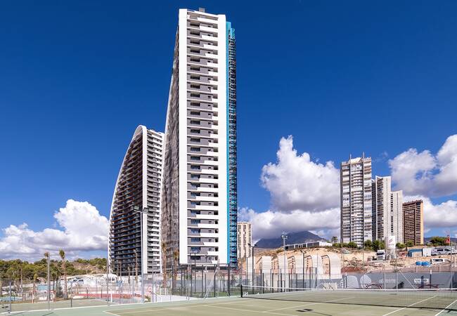 Apartamentos Frente Al Mar Con Muebles Y Terraza En Alicante