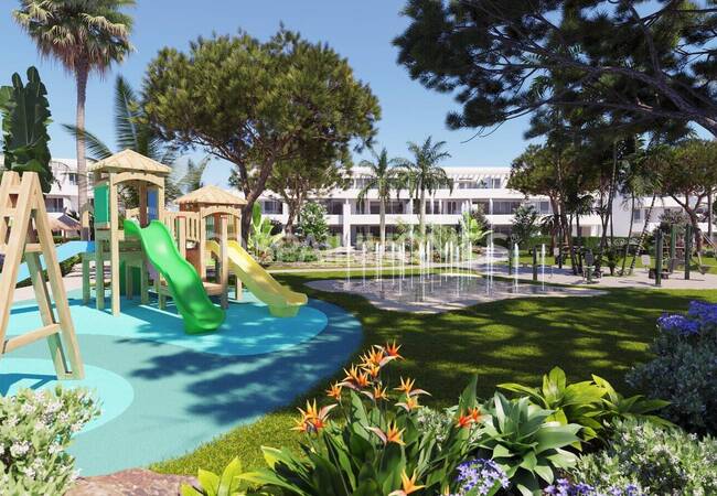 San Roque'da Golf Sahaları İle Çevrili Konumda Modern Daireler 2