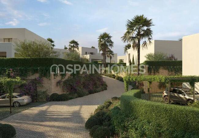 Sotogrande Cadiz'de Özel Havuzlu ve Bahçeli Villalar 4