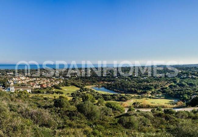 البحر البانورامي وأرض مطلة على الجولف في سوتوجراندي قادس 6