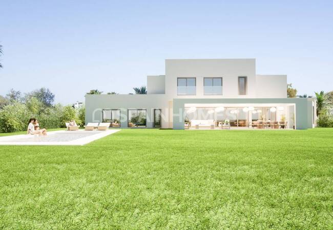 Sotogrande'de Golf Kulübüne Yakın 6 Yatak Odalı Geniş Villa 2