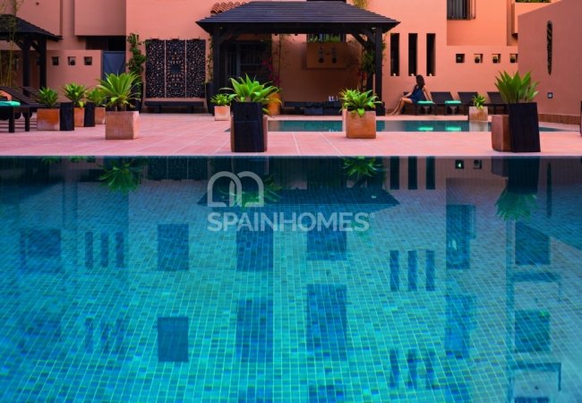 Benalmádena'da Golf Sahalarına Yakın Kaliteli İç Tasarımlı Daireler 2