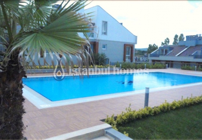 Ready to Move Private and Twin Houses in Sarıyer 3