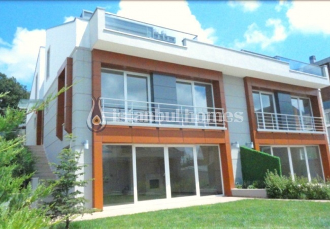 Ready to Move Private and Twin Houses in Sarıyer 5