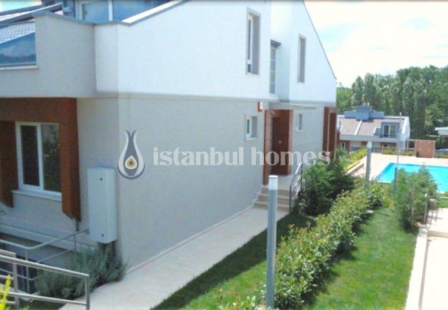 Ready to Move Private and Twin Houses in Sarıyer 6