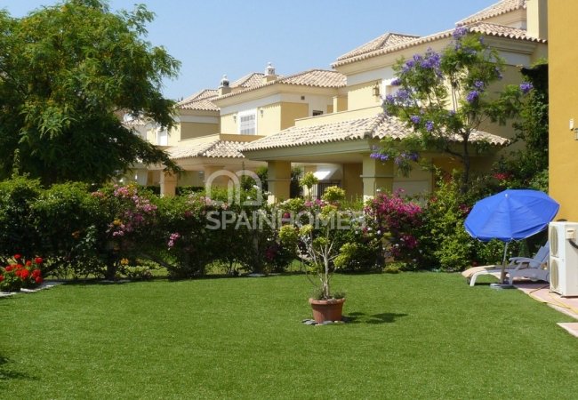 Marbella House Close to the Sandy Beaches of Los Monteros 2