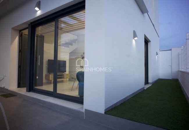 Affordably Priced New Semi-detached Houses in Orihuela Costa 2