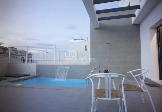 Affordably Priced New Semi-detached Houses in Orihuela Costa 8