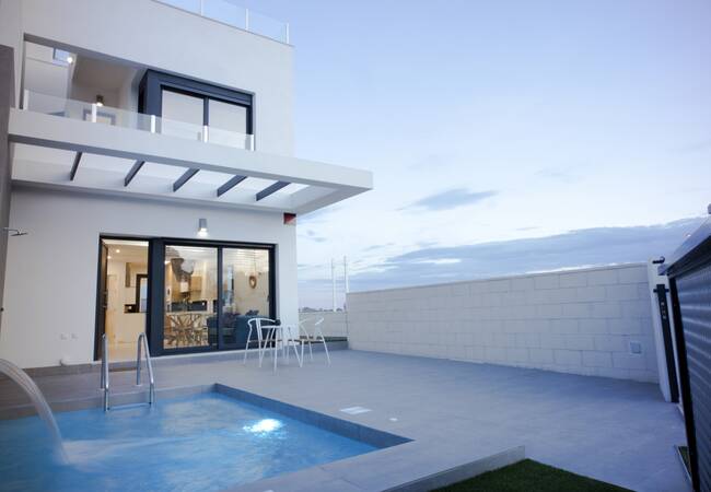 Affordably Priced New Semi-detached Houses in Orihuela Costa 1