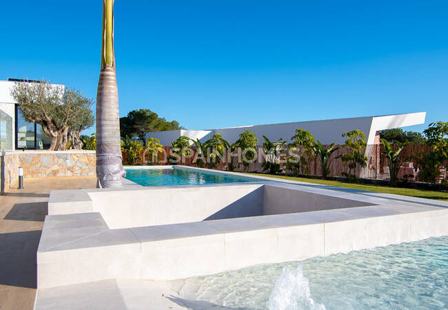 Amplias Villas Con Piscina Privada En San Miguel De Salinas 3