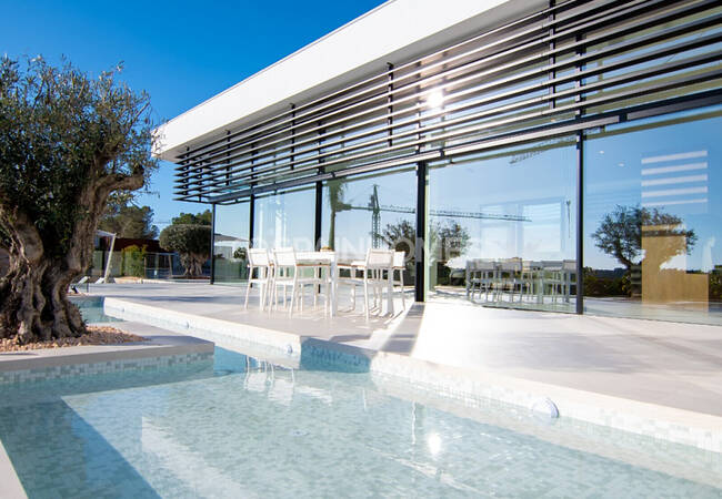 Amplias Villas Con Piscina Privada En San Miguel De Salinas 8