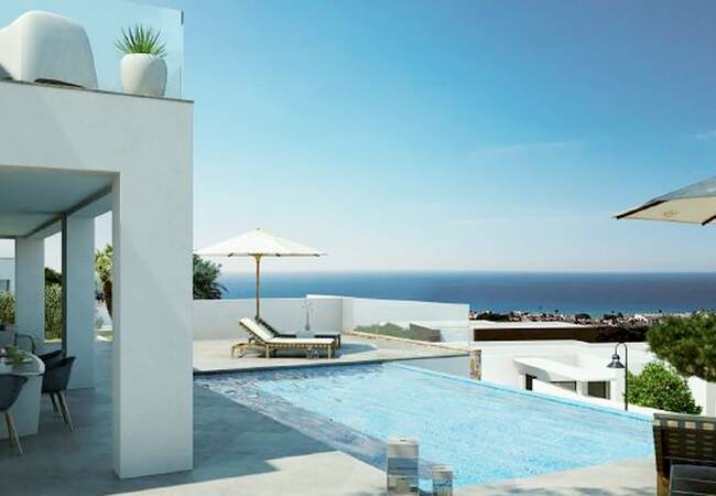 3 Bedroom Excellent Sea View Luxury Villas in La Cala De Mijas 1
