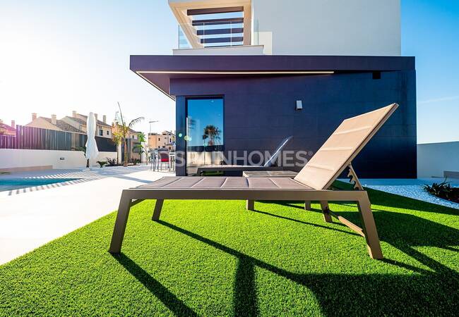 3 Bedroom Detached Houses in Algorfa in the South of the Costa Blanca