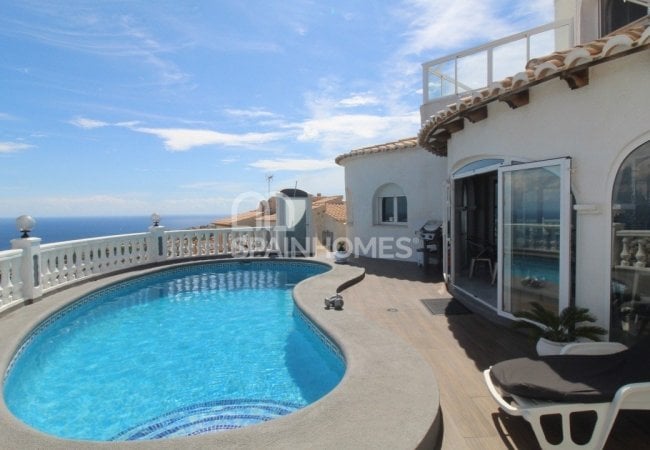 Benitachell’de Deniz Manzaralı Akdeniz Stili Villa 2