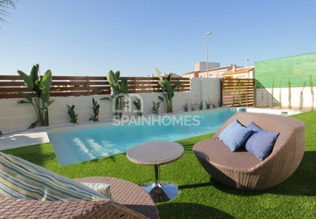 Villas De 3 Dormitorios Con Piscina En Benijófar 4