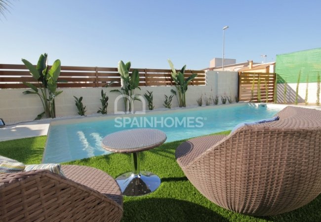 Villas De 3 Dormitorios Con Piscina En Benijófar 5