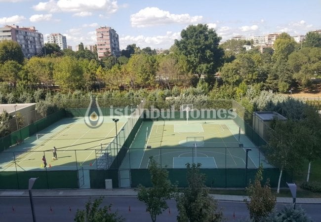 Bakırköy'de Tüm Olanaklara Yakın Deniz Manzaralı Daireler 10