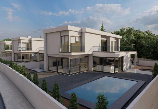 Villas Avec Piscines Et Jardins À Girne, Chypre Du Nord