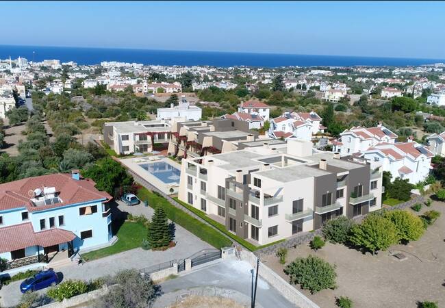 Immobilier Résidentiel Entouré Par Nature À Chypre Girne