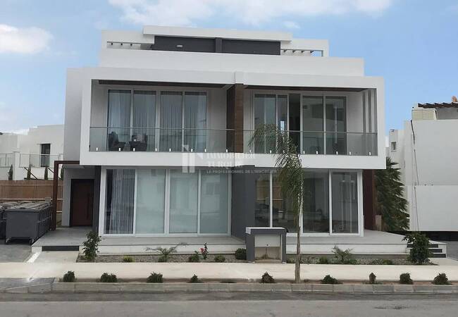 Immobiliers Avec Espaces De Vie Spacieux À Chypre Du Nord