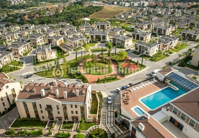 Prestigious Detached Villas in the Best Location of Istanbul 5