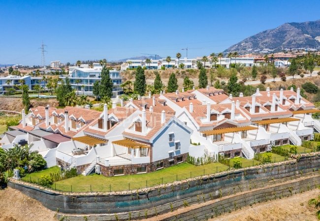 Benalmádena'da Sahile Yakın Lüks Evler 3