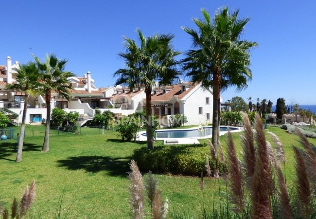 Benalmádena'da Sahile Yakın Lüks Evler 8