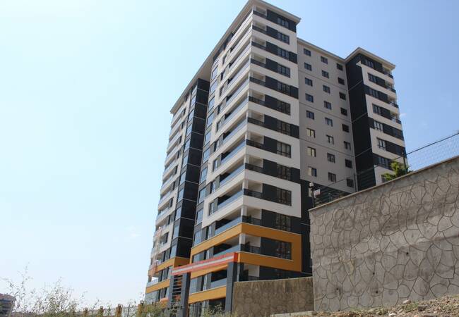 Nouveaux Appartements Vue Panoramique Sur Ville À Mamak Ankara