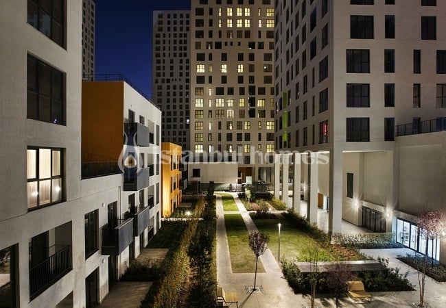 Modern and Lively Design Apartments in Central Esenyurt 5