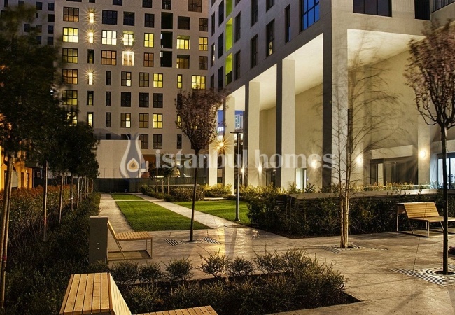 Modern and Lively Design Apartments in Central Esenyurt 7
