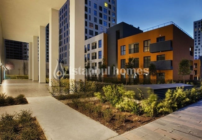 Modern and Lively Design Apartments in Central Esenyurt 8
