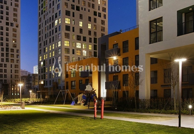 Modern and Lively Design Apartments in Central Esenyurt 9