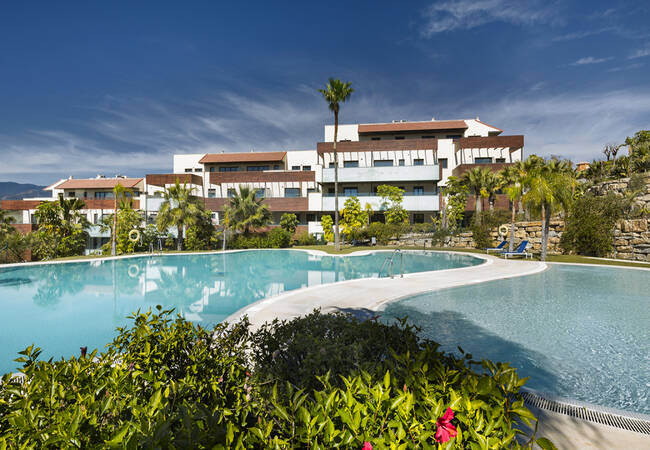 Deluxe Apartments in the Peaceful Town Benahavis 1