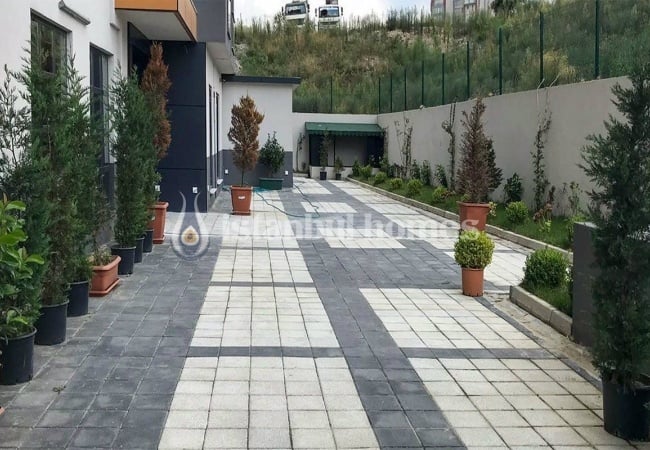 Modern Flats with Immediate Delivery in Bagcilar Istanbul 5