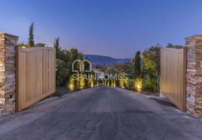 2 & 3 Bedroom Properties in a Great Location of Ojén Next to Marbella 12