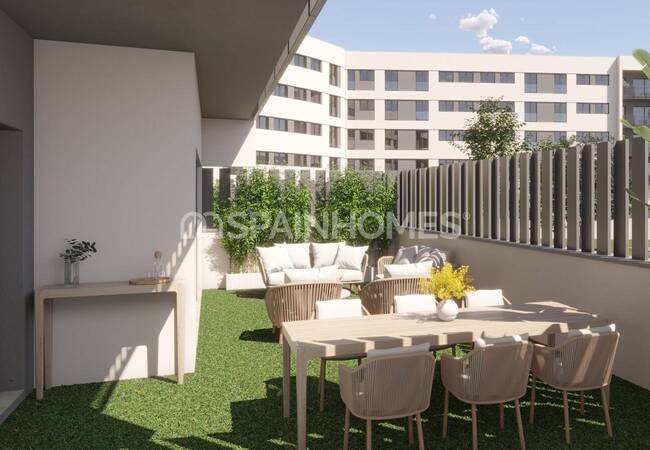 Flats in a Central Location Near Costa Brava in Girona 1