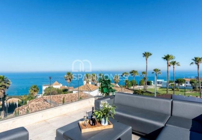 Exclusive Villa with High Quality Finishes in Costa Del Sol