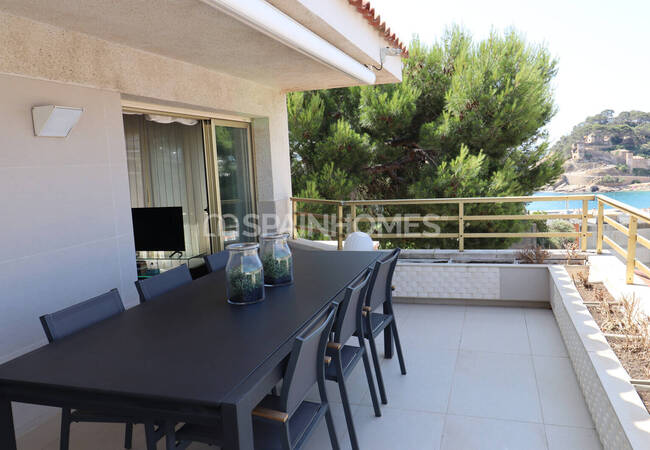 شقة بإطلالة بانورامية على البحر الأبيض المتوسط في جيرونا 4