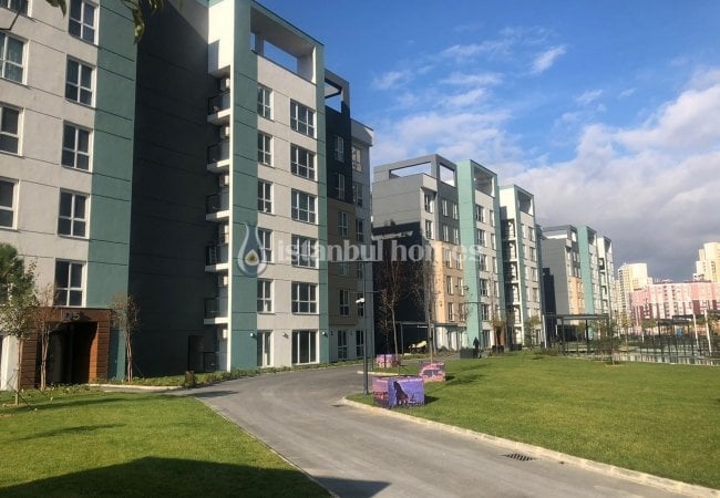 املاک و مستغلات شیک با آشپزخانه جداگانه در آوجیلار 3