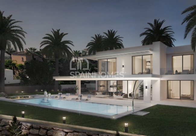 Benahavis'te Çağdaş Tasarımlı Prestijli Villa 3