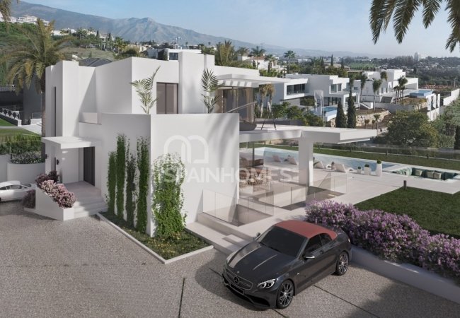 Benahavis'te Çağdaş Tasarımlı Prestijli Villa 26