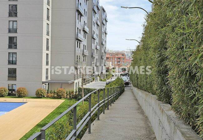 Esenyurt'ta Mükemmel Peyzajlı Lüks Sitede Satılık Daireler 15