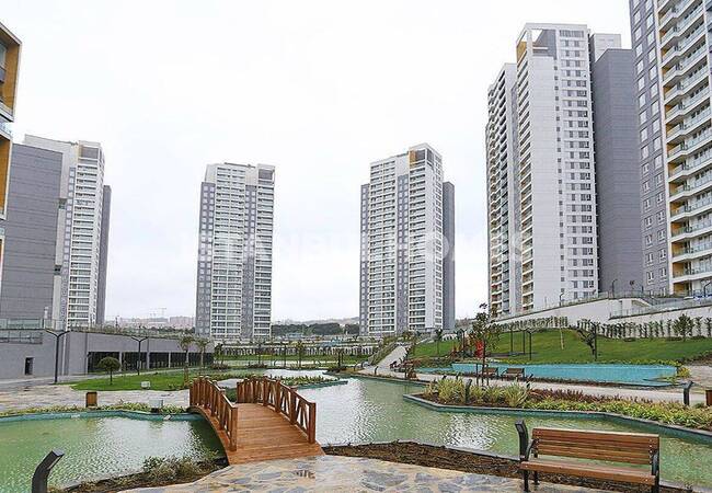 Luxuriöse Wohnungen In Istanbul Bahcesehir Mit Seeblick 12