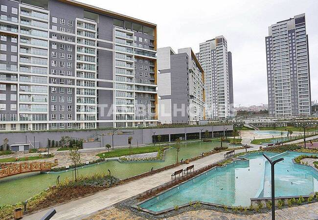 Luxuriöse Wohnungen In Istanbul Bahcesehir Mit Seeblick 20